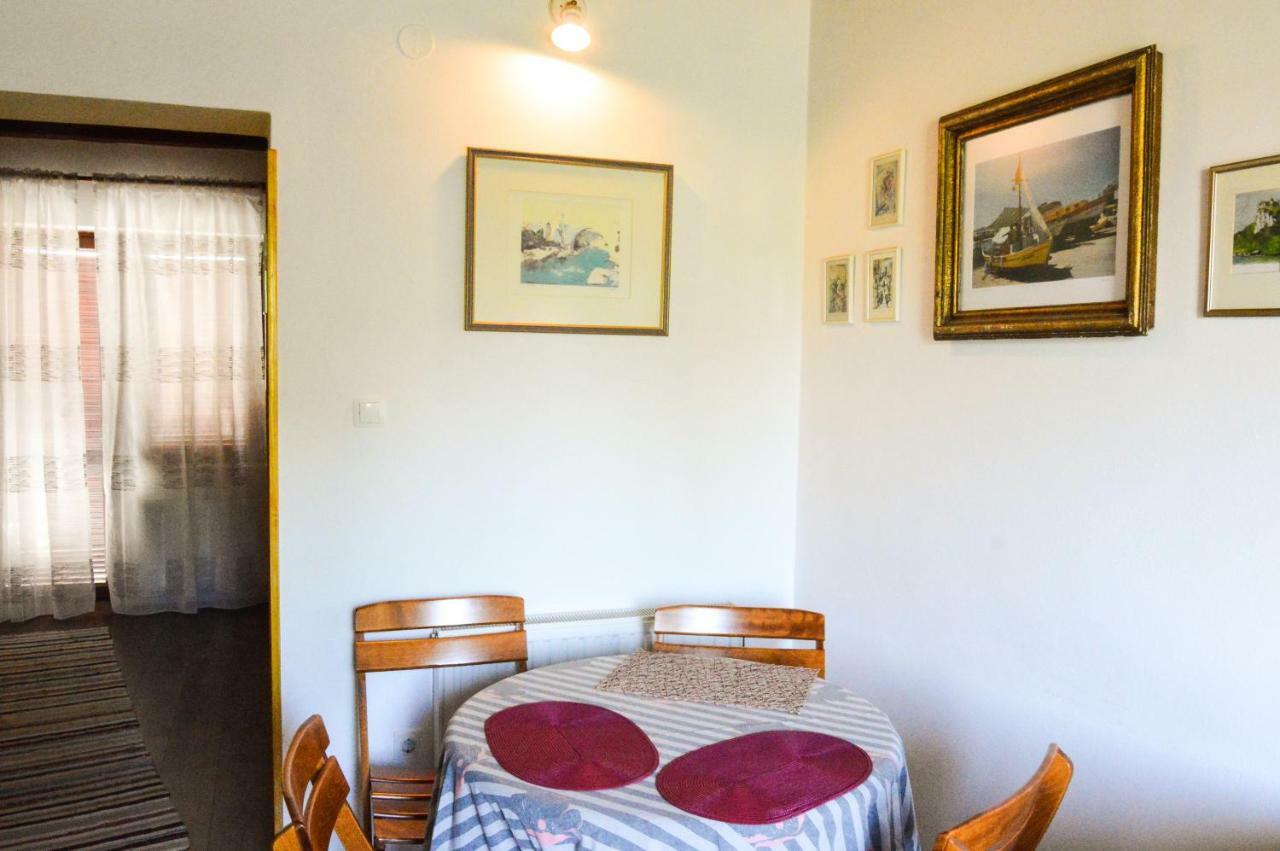 Apartment Zoja Pinezici  Luaran gambar